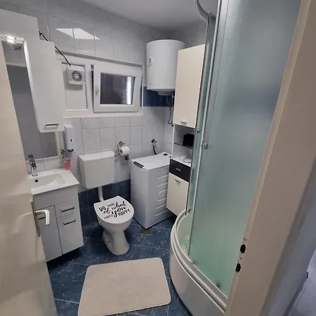 Апартаменти Split Apartment